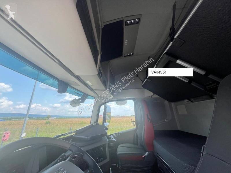 Tahač Volvo FH500 / 2021 / NISKI PRZEB / LEKKI...
