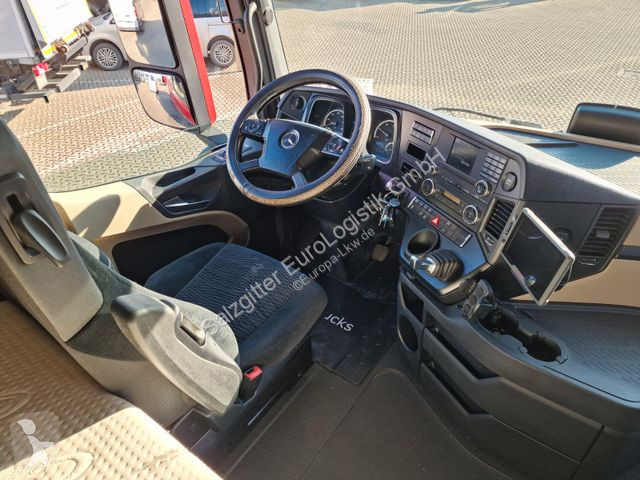 Tractor Mercedes 1845 / Retarder / Standklima /...