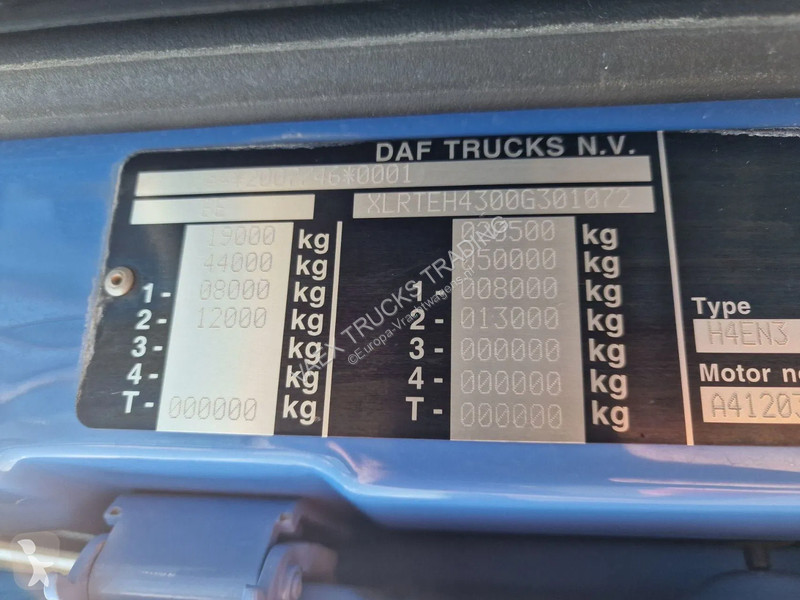 Tahač DAF 530 SpaceCab 4x2 - Night clima - Full...
