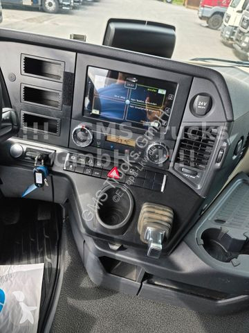 Traktor Mercedes 1843 / Retarder / German / Xenon