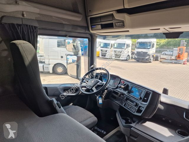 Traktor Scania A4x2EB / Retarder / Standklima /...