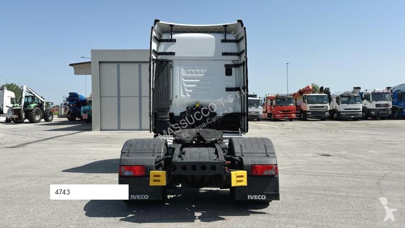 Traktor Iveco S-WAY 490 4x2