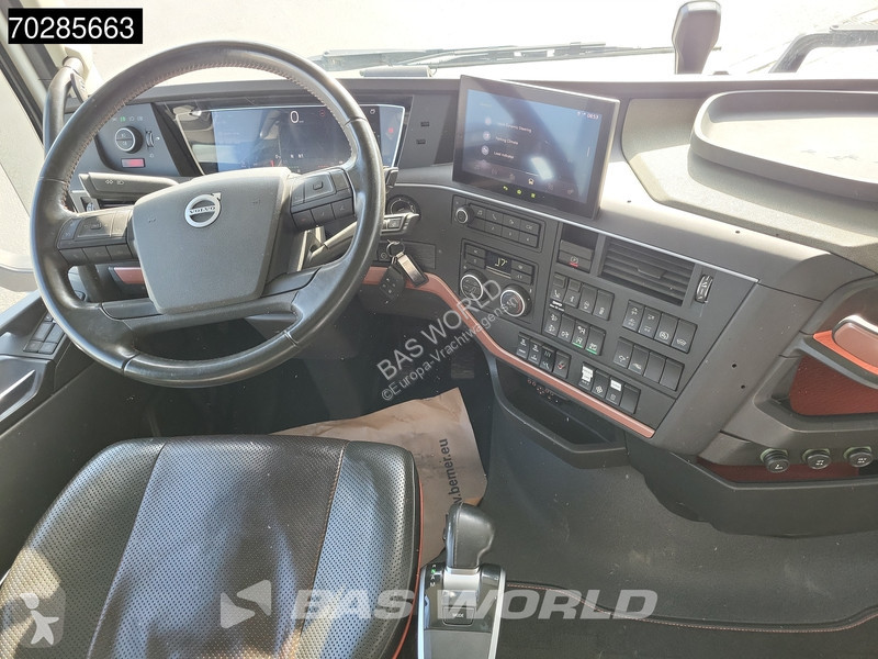 Traktor Volvo 750 6X4 6x6 X-Track Liftachse...