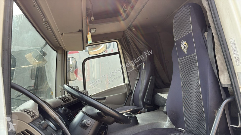 Traktor DAF 410 (LOW CABIN / PETIT CABINE /...