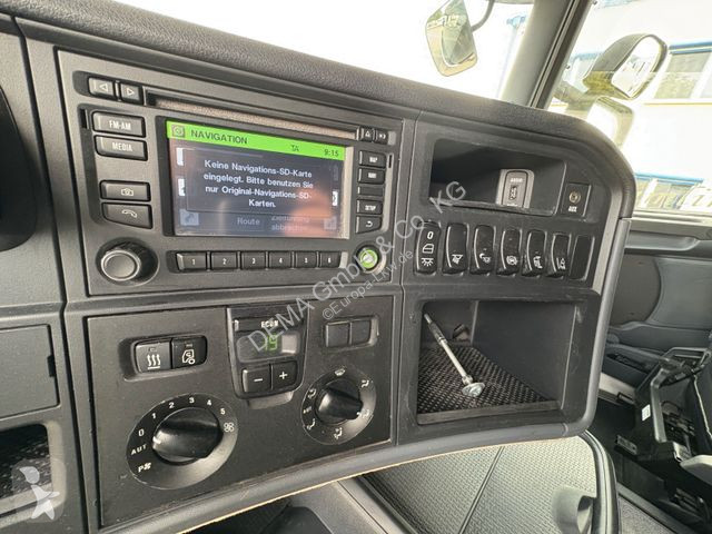Traktor Scania...