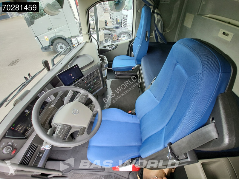Trekker Volvo 500 898 4X2 VEB+ I-ParkCool...