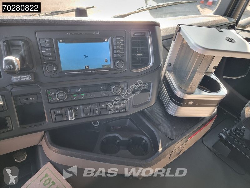 Traktor Scania S520 6X2 Retarder 2x Tanks...