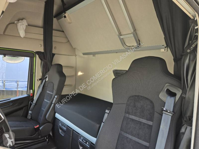 Tracteur Iveco