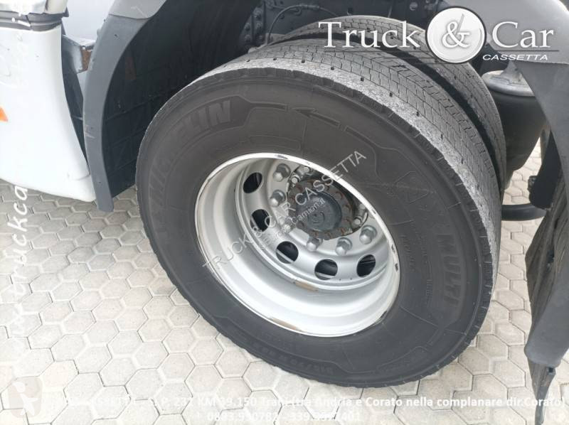 Tracteur Iveco