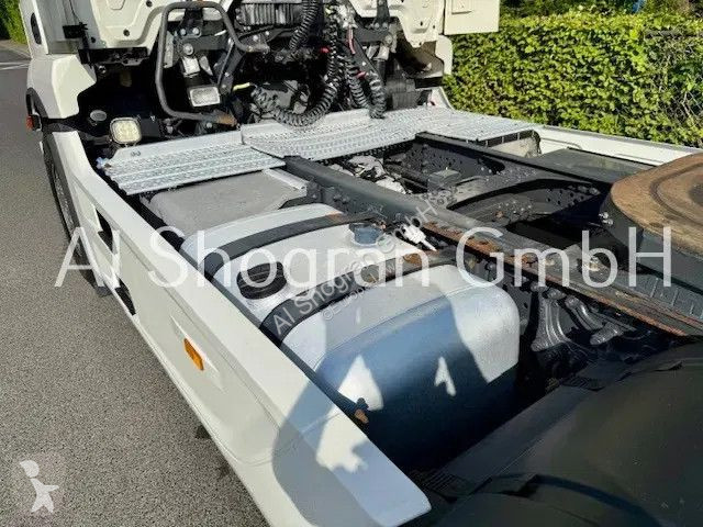 Traktor Mercedes 1836 Blatt / Luft / Euro 6