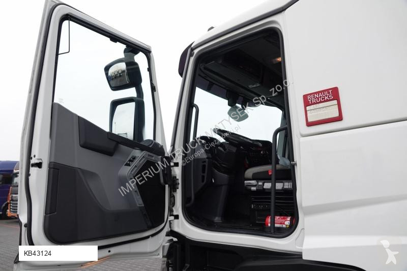 Traktor Renault T 480