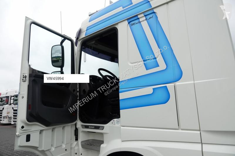 Cabeza tractora DAF XF 530