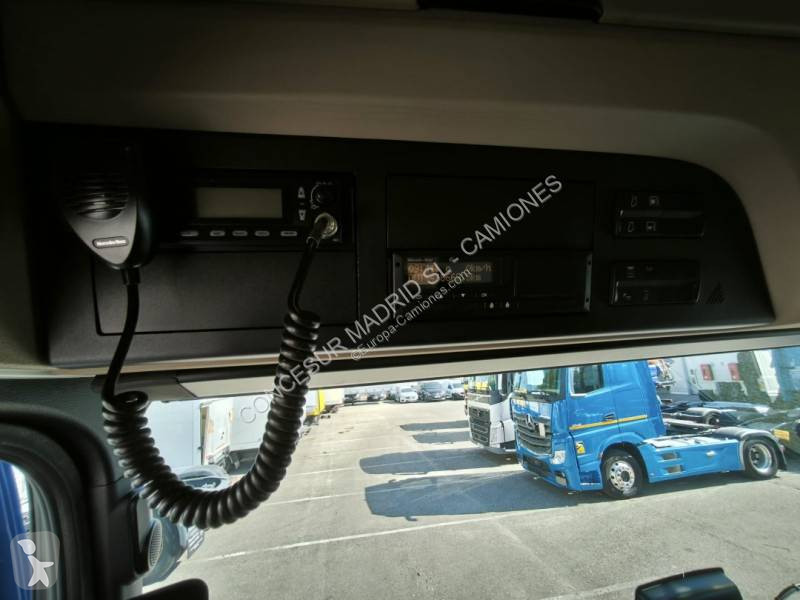 Traktor Mercedes