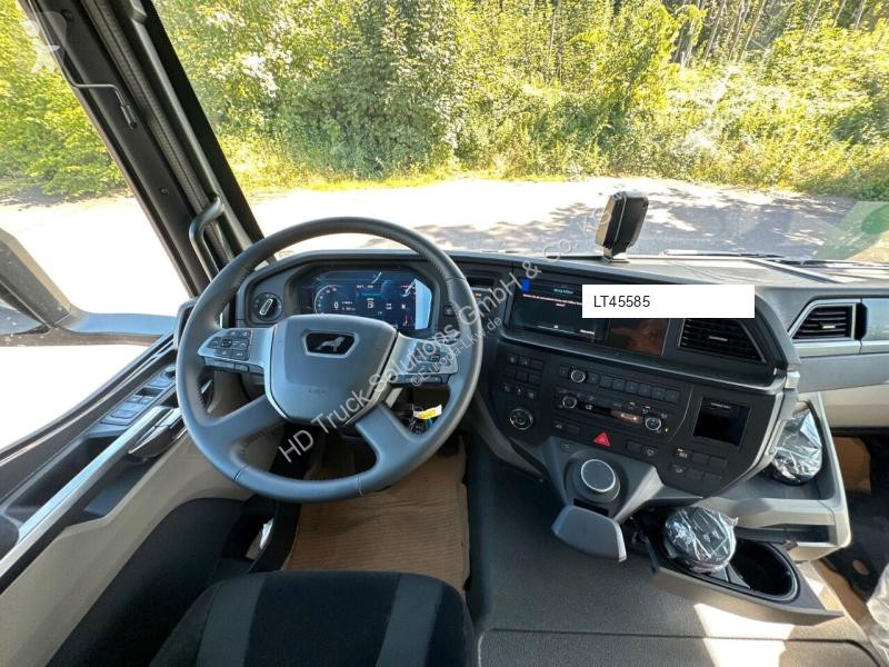 Traktor MAN TGS 26.520 6x6  Kran HIAB X-HIPRO...