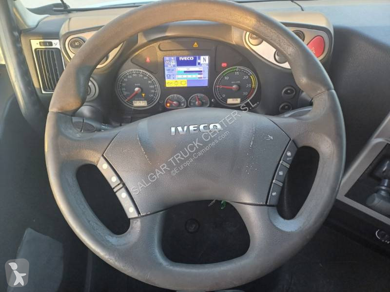 Traktor Iveco