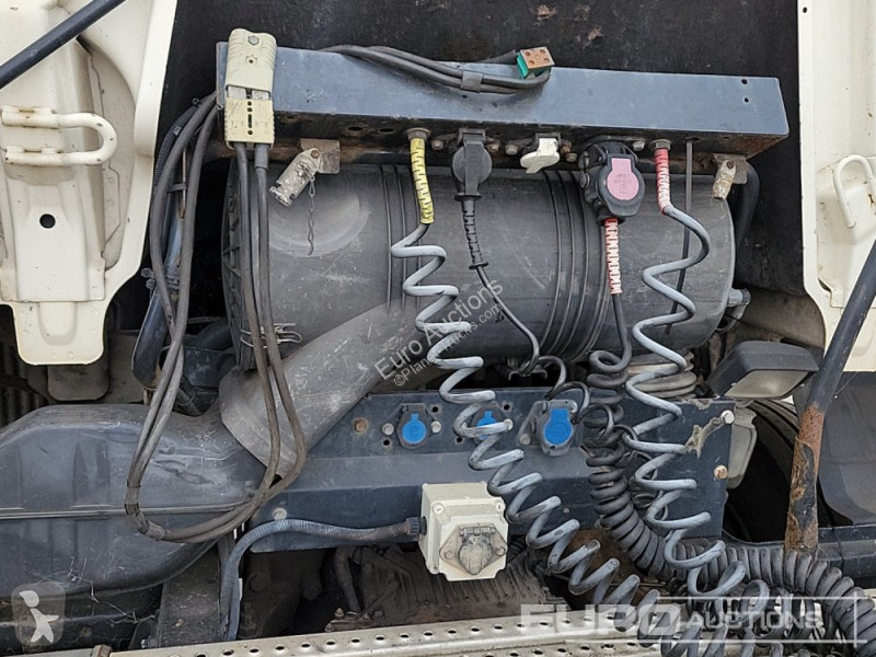 Tractor MAN TGA18.390