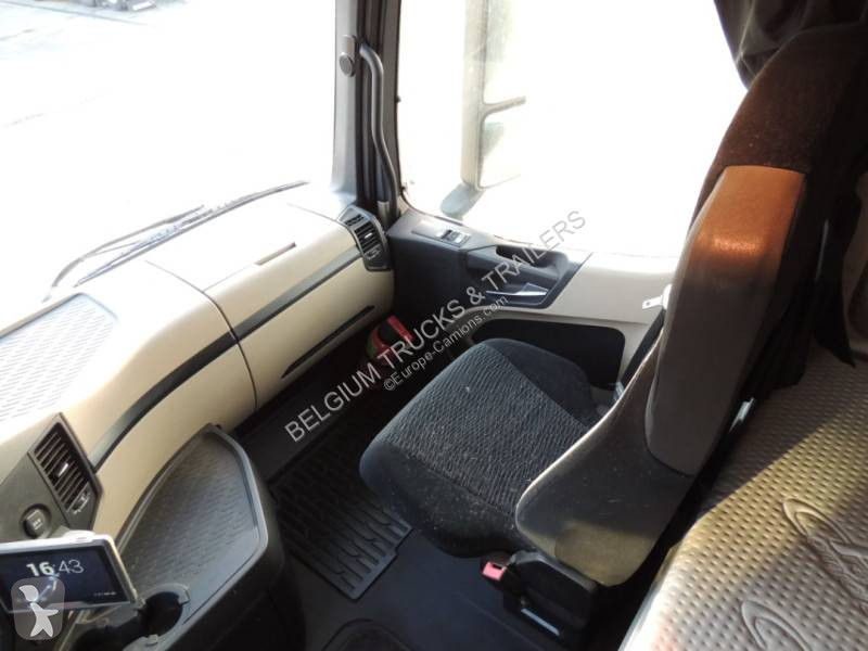 Traktor Mercedes