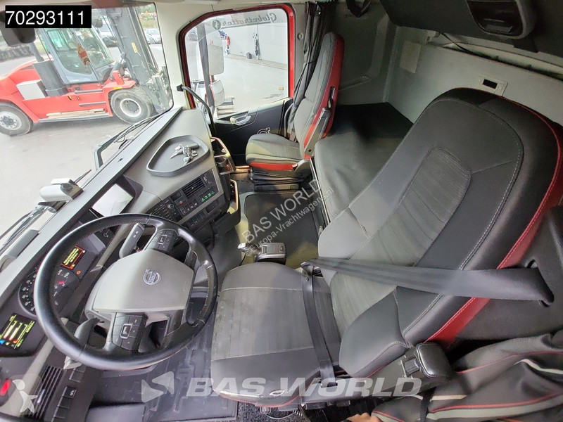 Trekker Volvo FH LNG  4X2 LNG! NL-Truck...