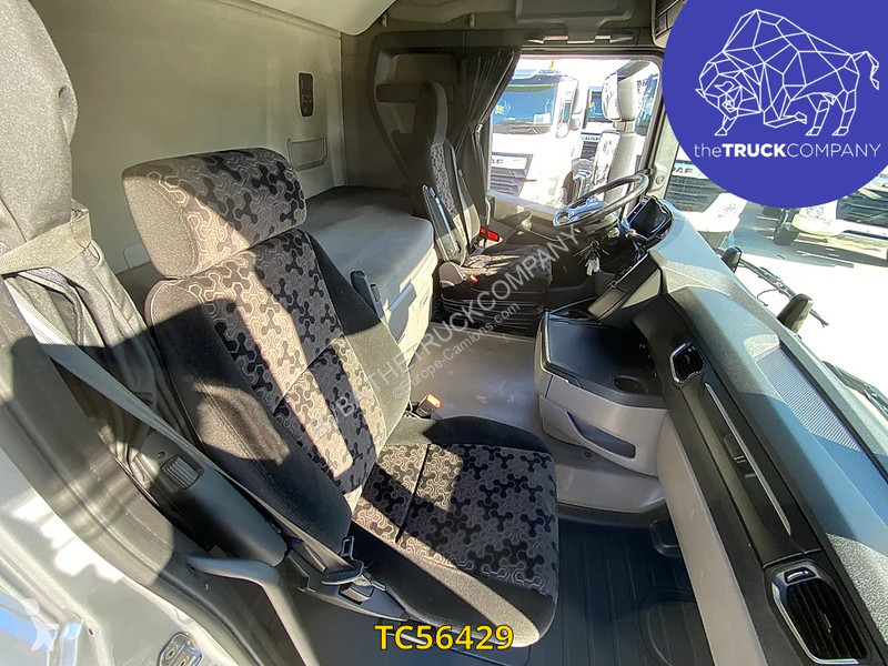 جرار Scania 500