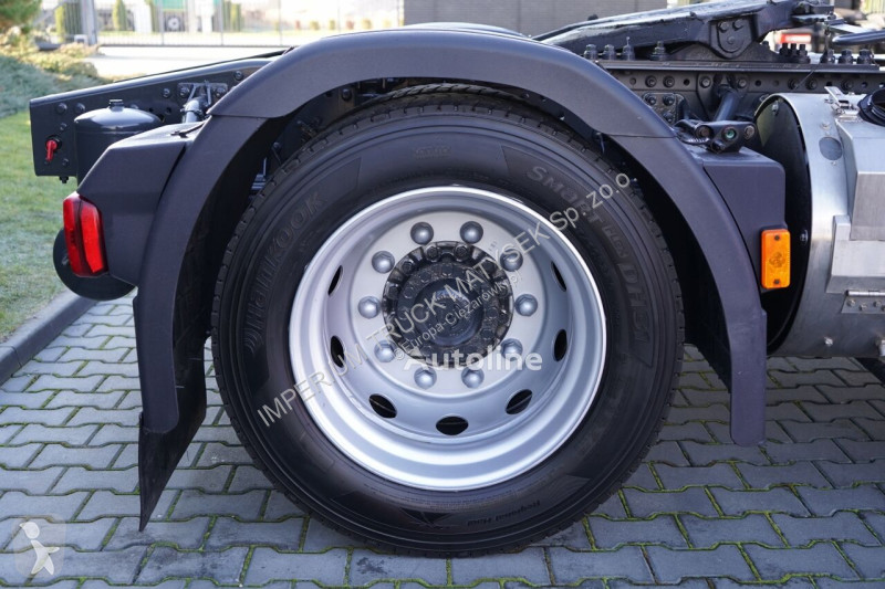 Влекач Iveco S-Way 460