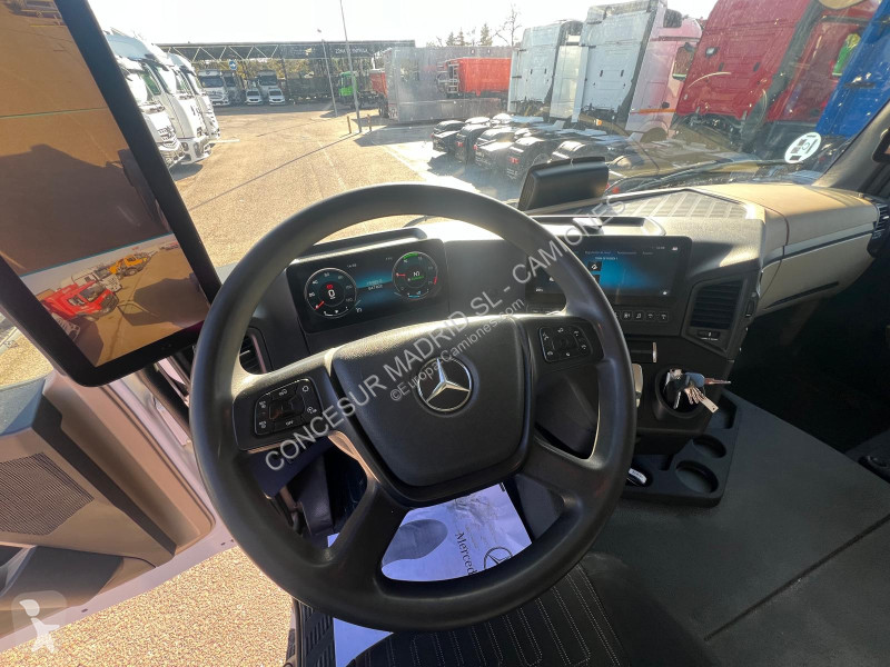 Cabeza tractora Mercedes  1848 LS