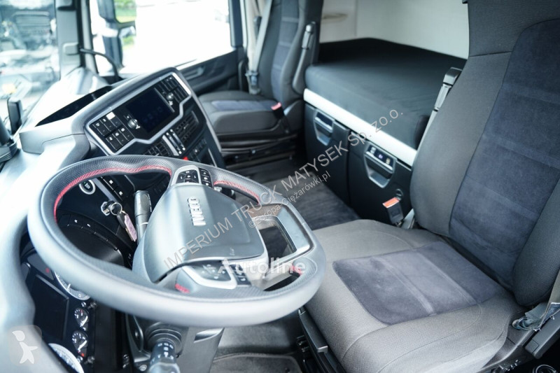 Влекач Iveco / 510 / I-PARK COOL / FULL AIRMATIC