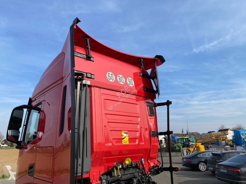 Iveco  tractor unit