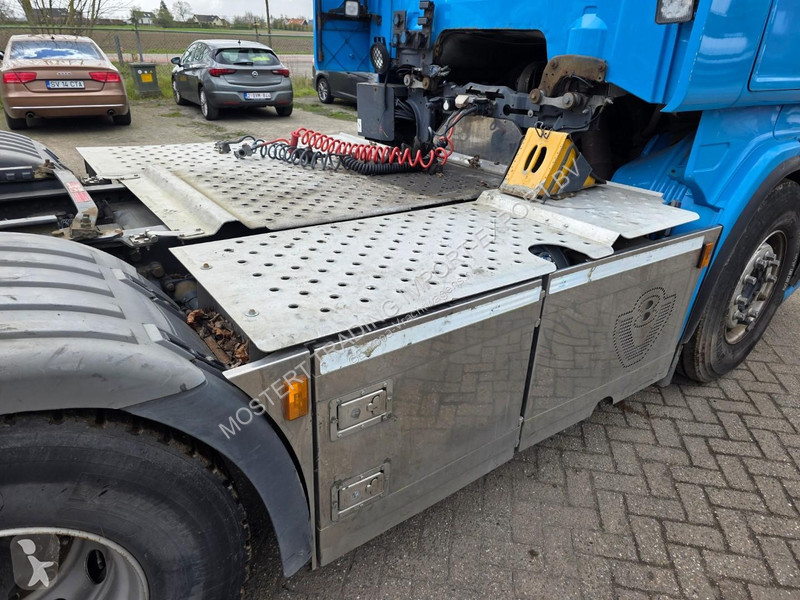Scania R560 6X2 HNA Scania R560 V8 6x2 Tractor...