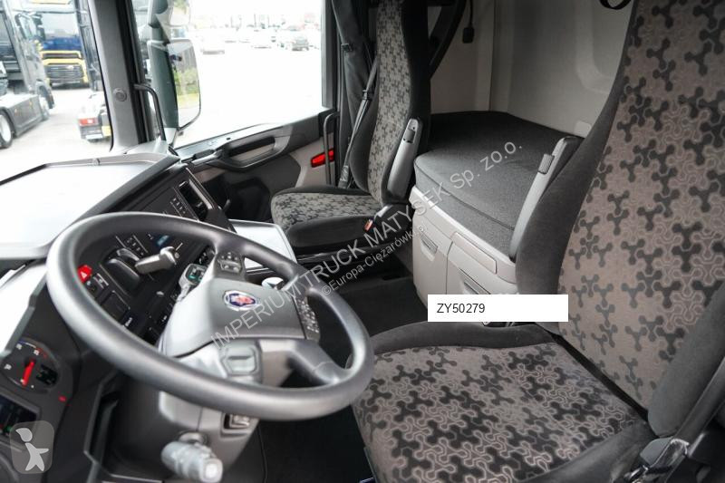Влекач Scania S 500