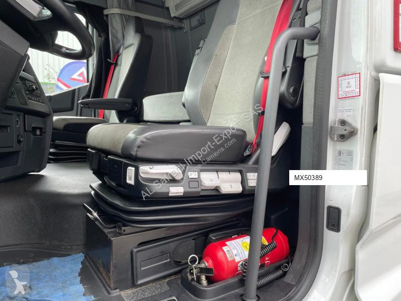 جرار Renault T460