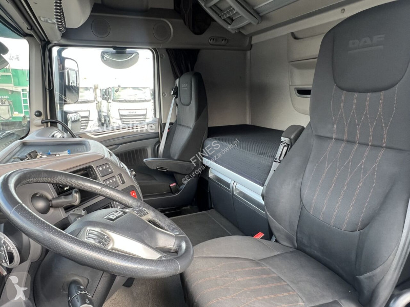 Тягач DAF XF 106 480