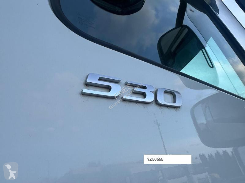 Tracteur DAF XF 106 530