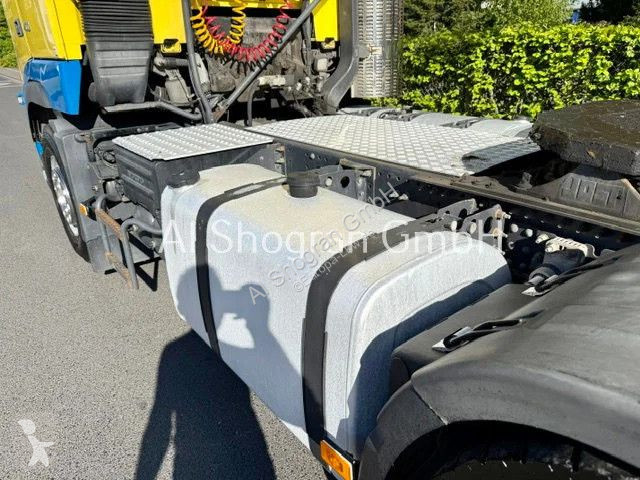 جرار Volvo 400 Kipphydraulik / Euro4 / 352tkm