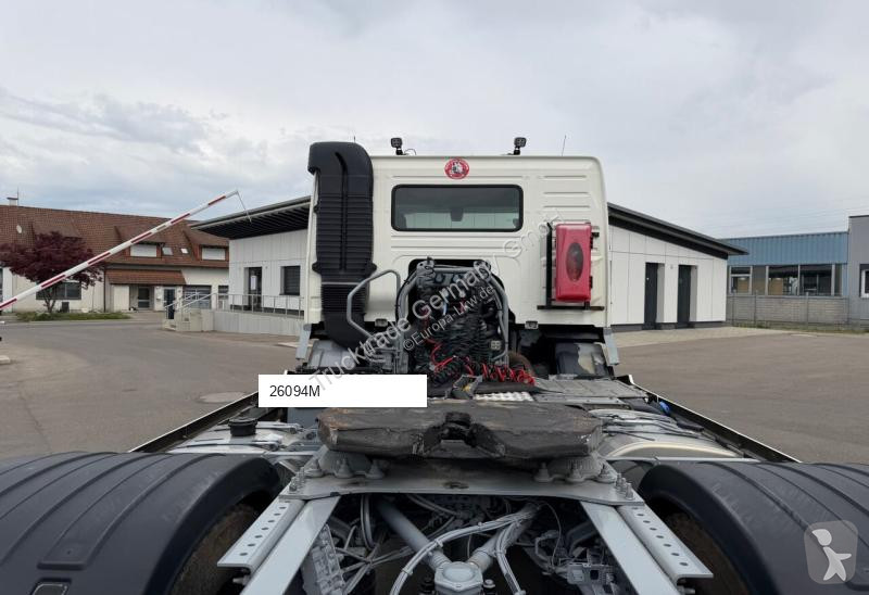 جرار Volvo FM-500