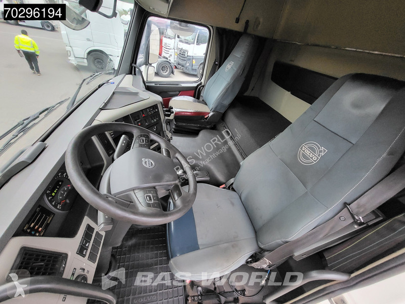 جرار Volvo 420  4X2 VEB+ Euro 6