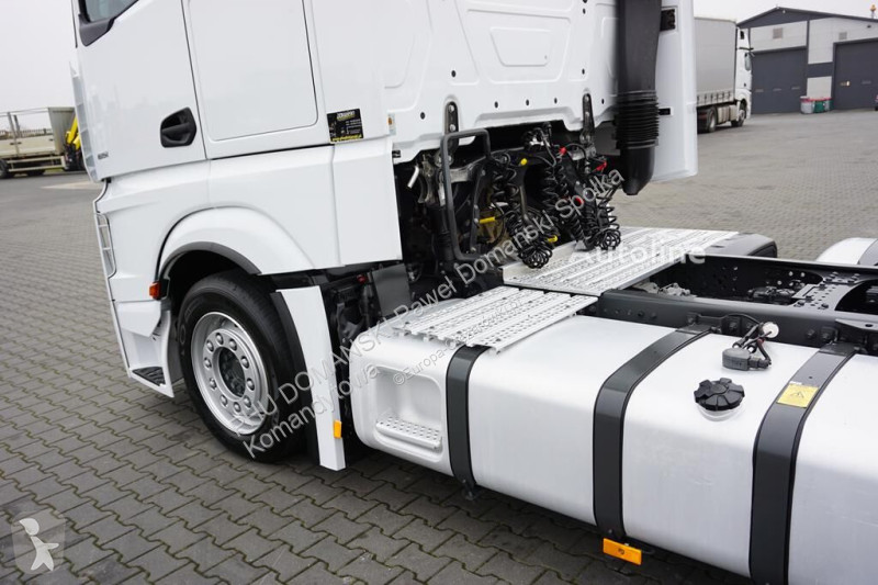 Тягач DAF ACTROS / 1851 / E 6 / MP 5 / ACC /...
