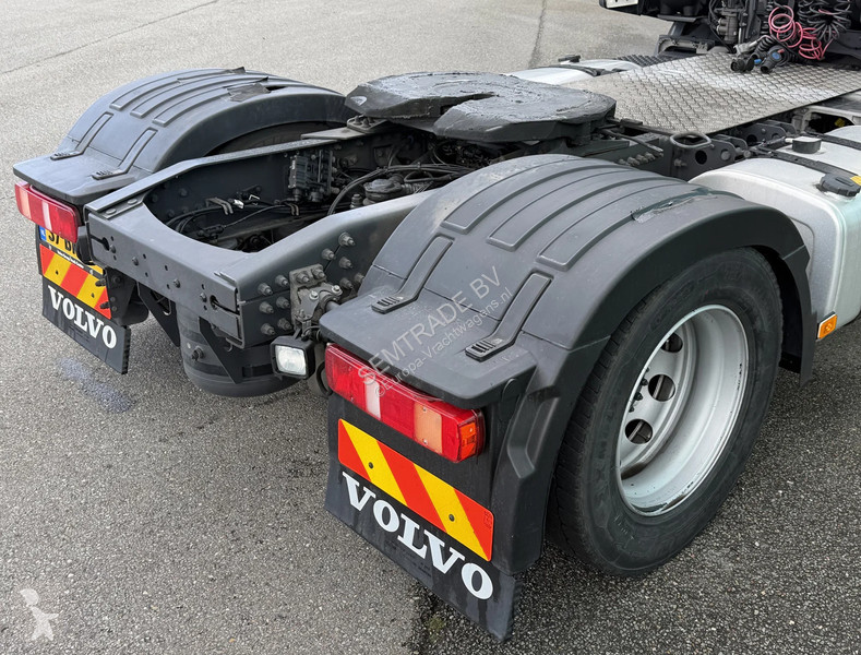 جرار Volvo EURO 6 VOL LUCHTGEVEERD 2XTANKS 106...