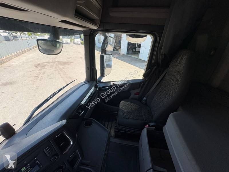 جرار Scania