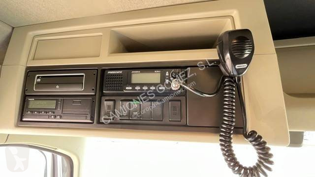 جرار Volvo