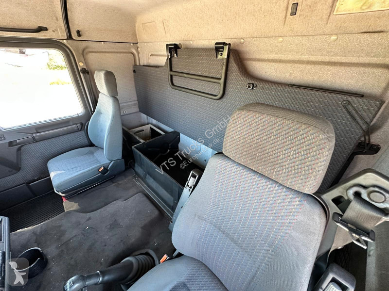 جرار MAN D38 4x2 BL Intarder 8-Gang *TOP ZUSTAND*