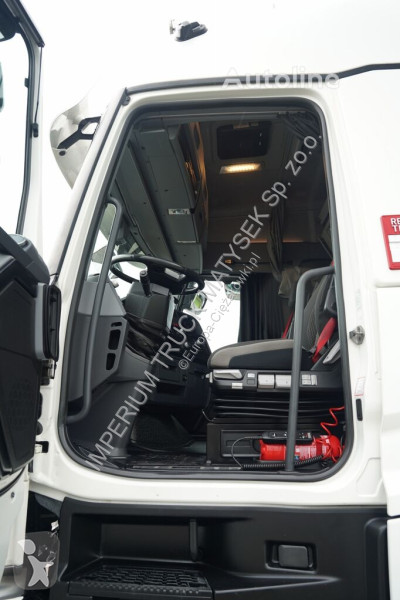 جرار Renault T 520 / RETARDER / I-PARK COOL /...
