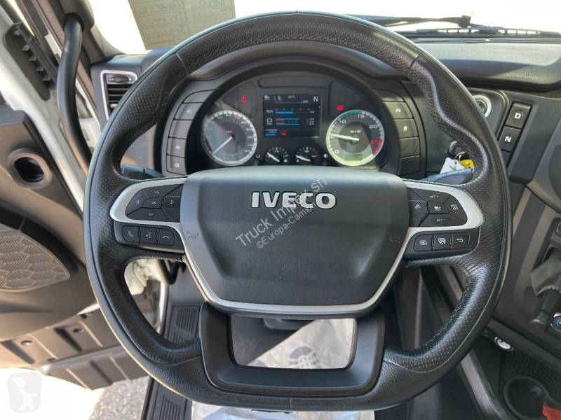 جرار Iveco