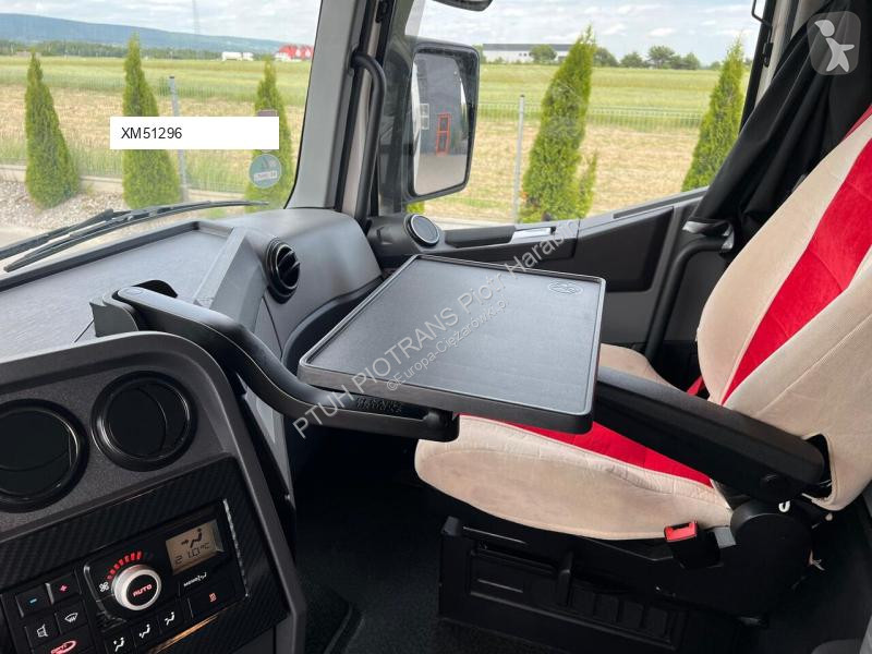 Влекач Renault T520/ HIGH CAB/ MODEL 2021/...