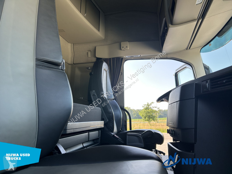 جرار Volvo 500 4x2 VDS + No TC