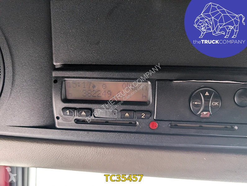 جرار DAF 460
