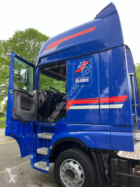 Nyergesvontató DAF 480 SuperSpaceCab 4X2...