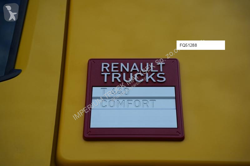 Влекач Renault T 440