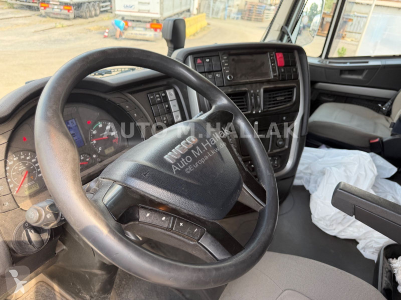 Iveco AS440T 400 NP LNG Retarder 2x AC tractor...
