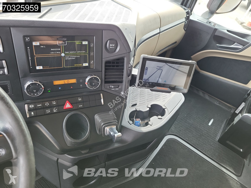 جرار Mercedes 1842 4X2 StreamSpace Mega...