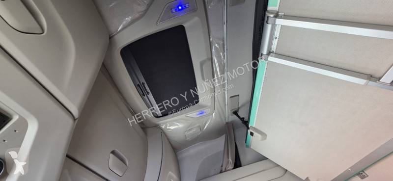 جرار Iveco